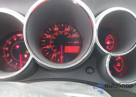 2003 Toyota Matrix Standard z USA, uszkodzony, nr VIN 2T1KR32E03C058208